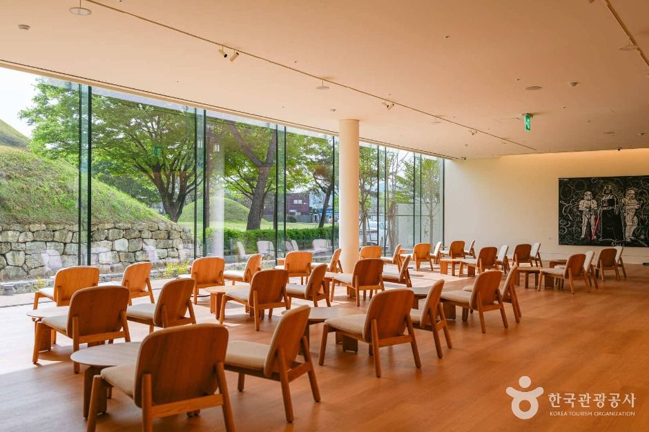 오아르미술관 전시 작품